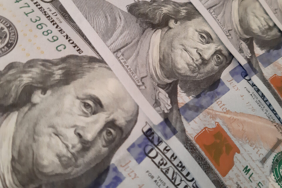 En el Central afirman que la venta de dólar ahorro se reestablecerá hoy o el lunes. (Fuente: EFE)