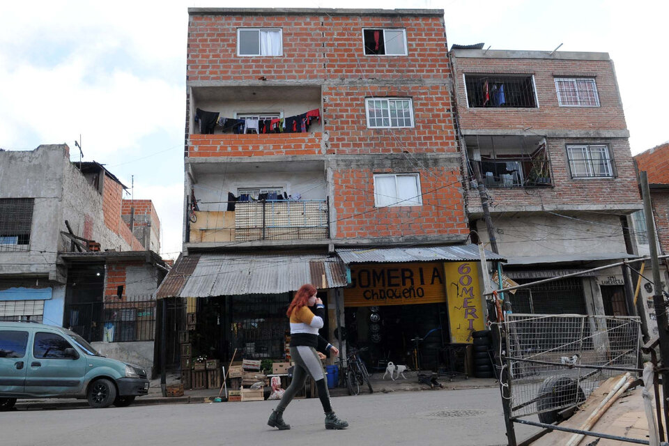 Traspaso en la urbanización de los barrios populares: la tarea quedó en manos de Daniel Arroyo