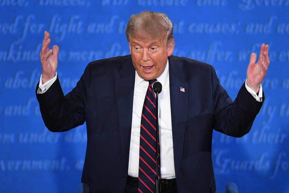 Quiénes son los Proud Boys que mencionó Trump en el debate (Fuente: AFP)