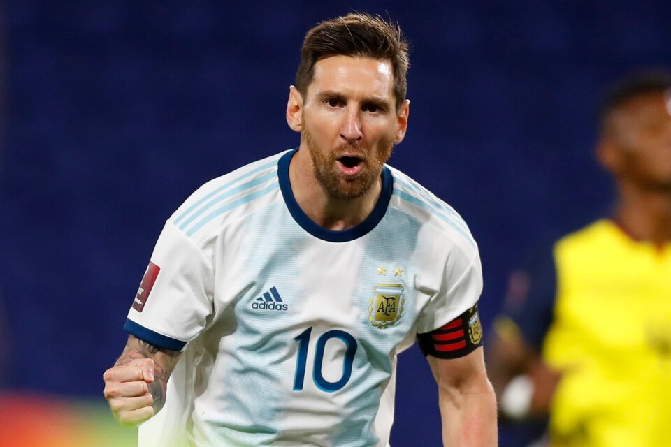 Lionel Messi festeja su gol de penal. (Fuente: AFP)