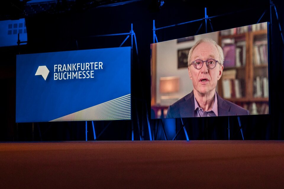 El escritor israelí David Grossman dio el discurso de apertura desde Jerusalén. (Fuente: EFE)