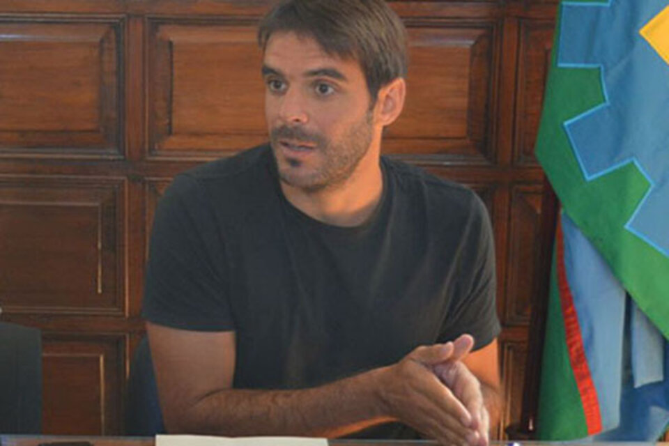 Manuel Passaglia, intendente de San Nicolás, denunciado por intento de expropiación ilegal.