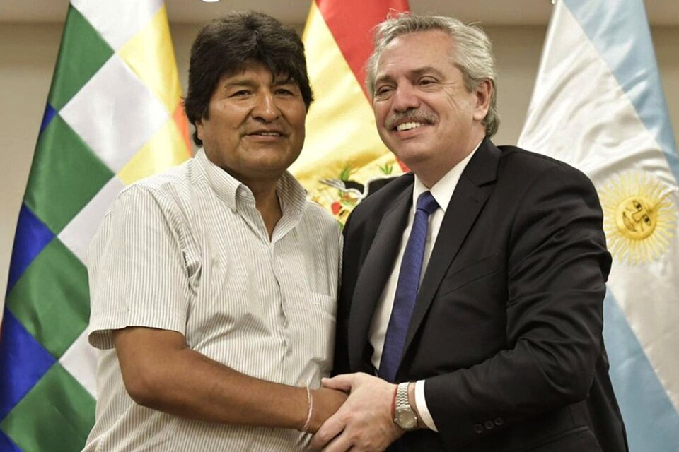El presidente Alberto Fernández felicitó este lunes a Evo Morales por el triunfo del MAS en las elecciones de este domingo. 