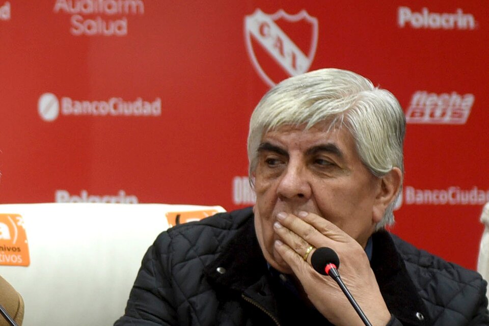 Hugo Moyano, al frente de Independiente. (Fuente: NA)