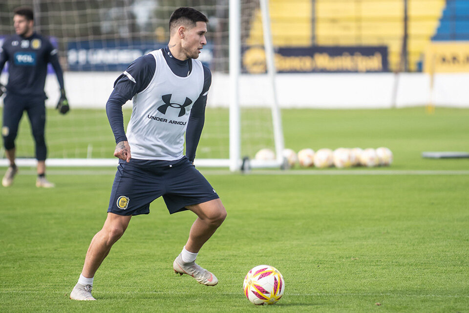 Villagra será volante titular.