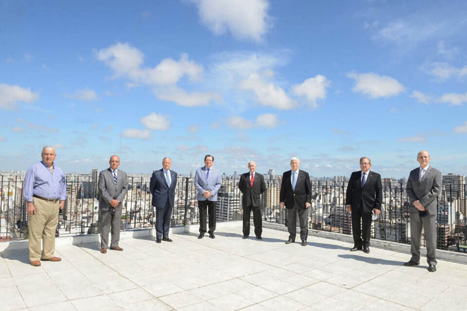 Los militares y policías retirados presentaron su “Mesa de Encuentro Libertador General San Martín”.