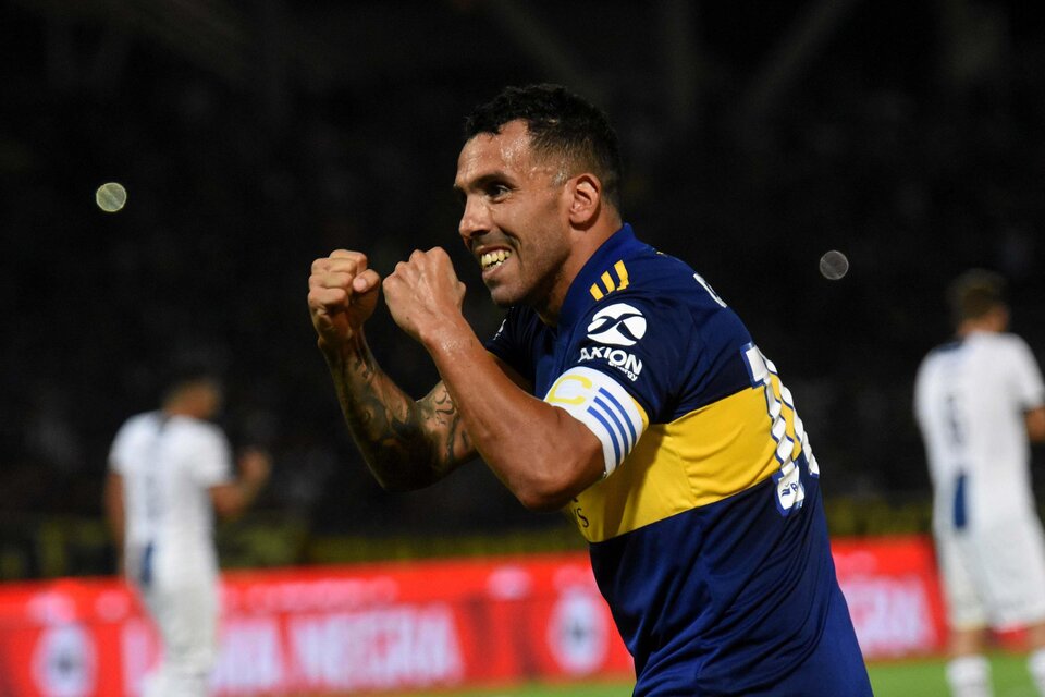 Carlitos Tevez, capitán y figura de Boca. (Fuente: Télam)