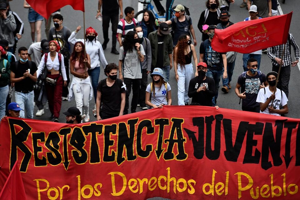 Protesta contra Iván Duque en Medellín en el marco del paro nacional. (Fuente: AFP)