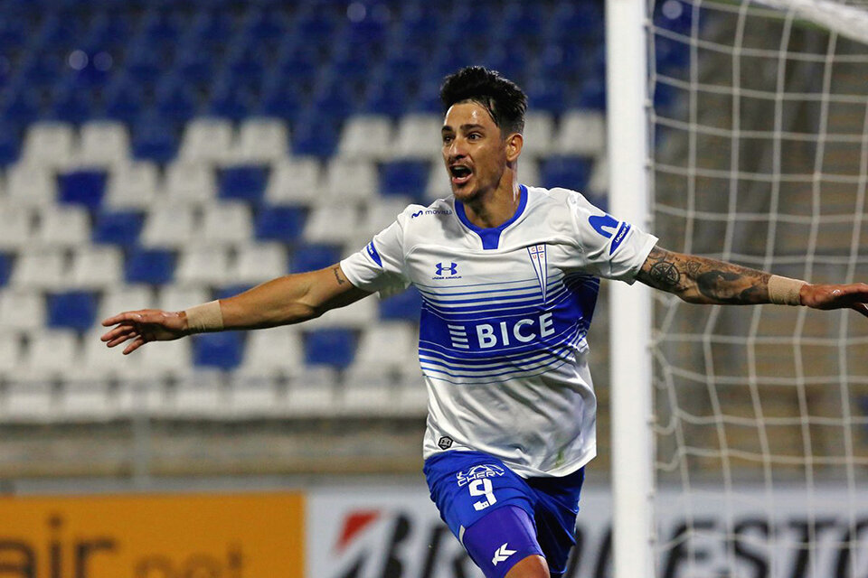 Zampedri es goleador en Universidad Católica de Chile