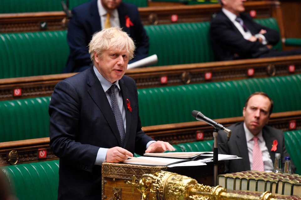 Boris Johnson debio soportar una rebelión de su tropa en el Parlamento. (Fuente: EFE)