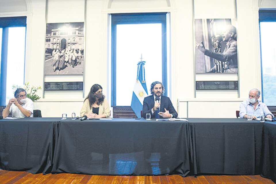 Santiago Cafiero encabezó el anuncio del nuevo plan.