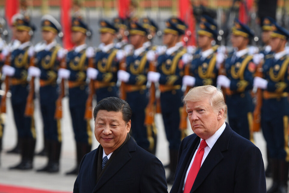 Los presidentes Xi Jinping (China) y Donald Trump (Estados Unidos). Se está reconfigurando aceleradamente las relaciones de poder entre los centros y la periferia. (Fuente: AFP)