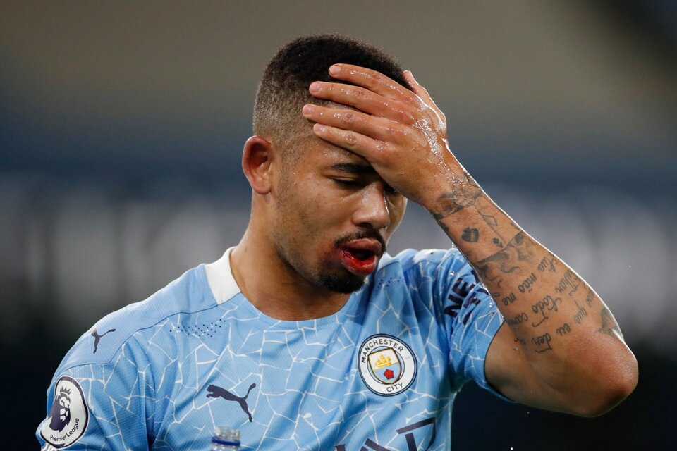 Gabriel Jesus es uno de los dos jugadores positivos del plantel del Manchester City. (Fuente: EFE)