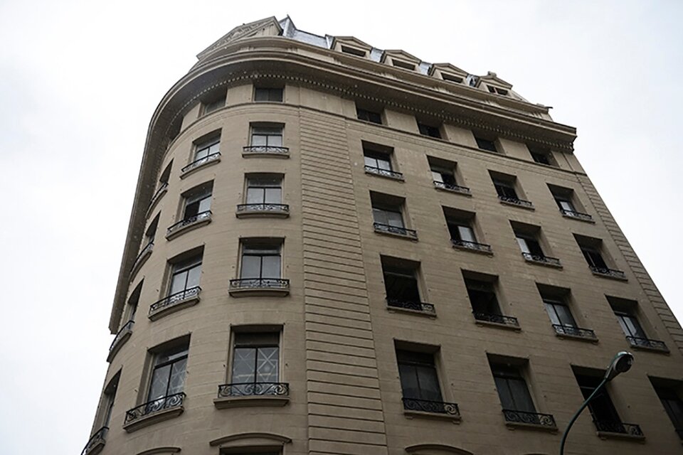 El Batallón 601 tenía su sede central en Viamonte y Callao, pero repartía espías y torturadores en todo el país.