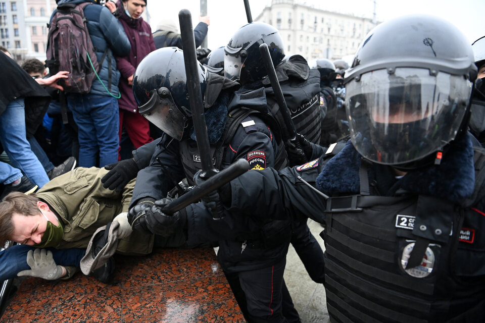 Las detenciones fueron particularmente violentas en Vladivostok. (Fuente: AFP)