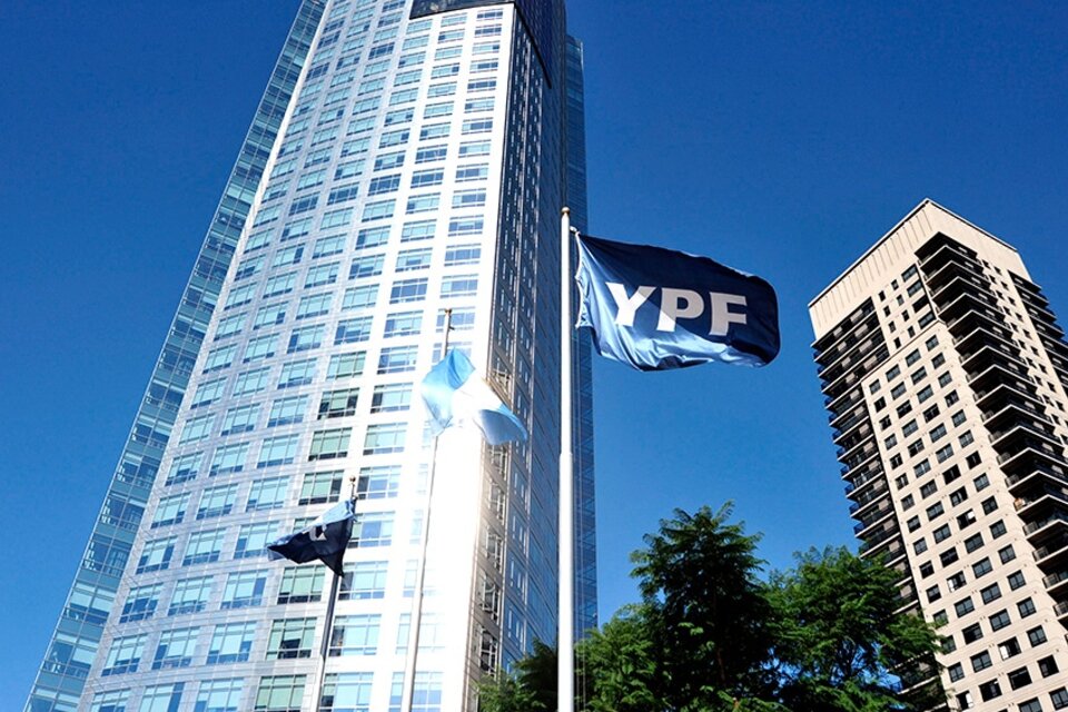 Se espera que YPF mejore su oferta en las próximas horas.