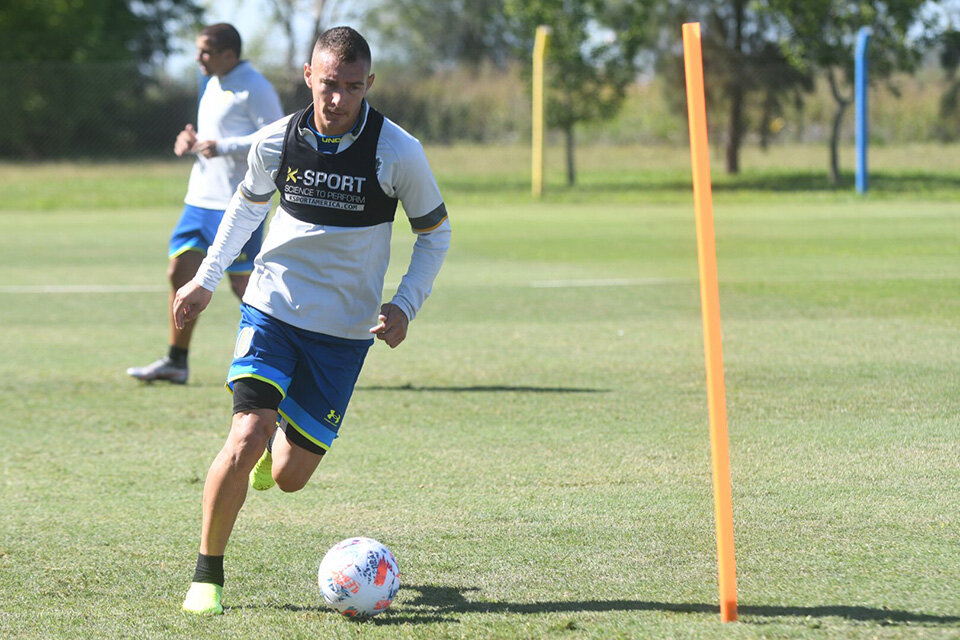 Marco Ruben trabajó esta semana para entrar en ritmo. (Fuente: Prensa CARC)