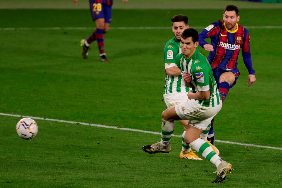 Messi arrancó en el banco, pero luego entró y fue implacable. (Fuente: AFP)