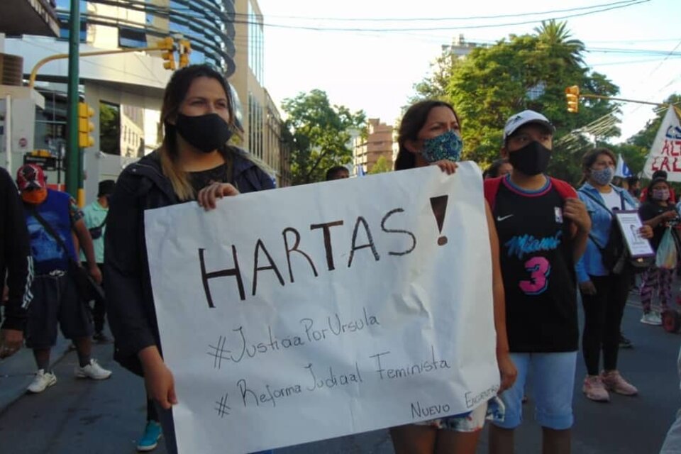 Marcha contra los femicidios en Salta