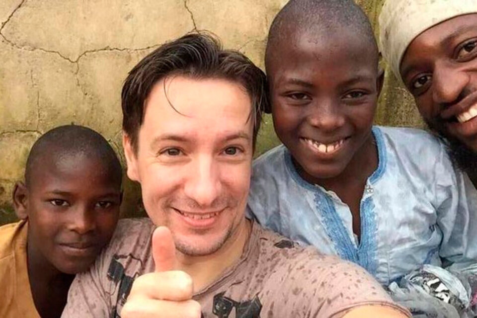 El embajador italiano en Congo, Luca Attanasio, murió en un ataque armado contra una flota de autos del Programa Mundial de Alimentos (PMA).