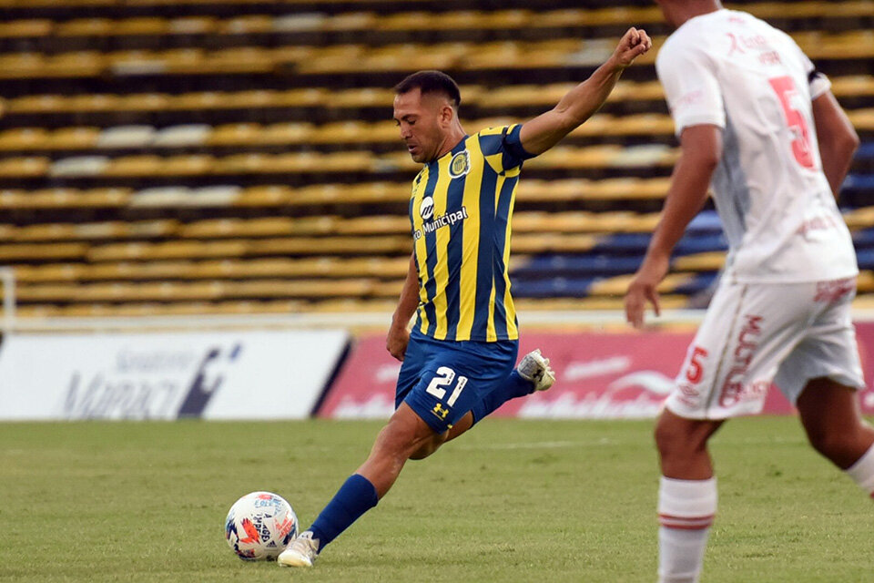 Rinaudo se lesionó en la primera fecha. 