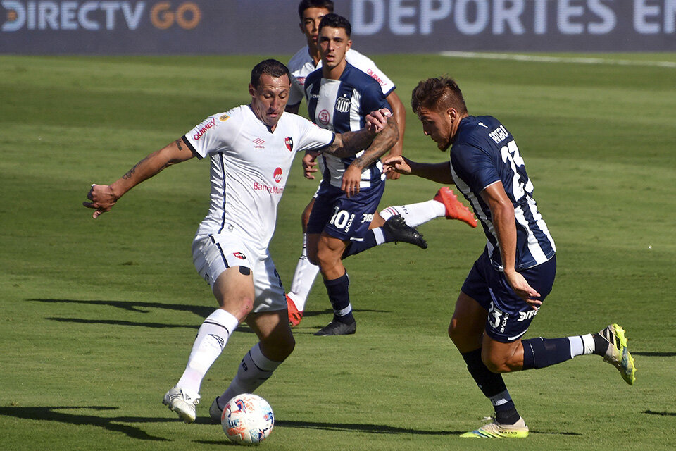 Lema mostró su influencia en las dos áreas en la vuelta a Newell's.  (Fuente: Télam)