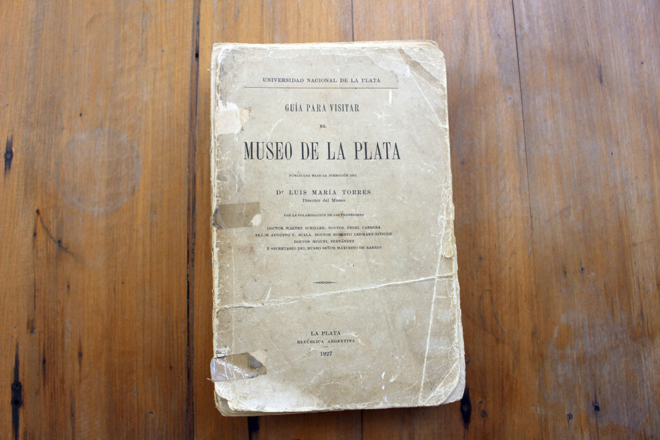 "Guía para visitar el Museo de La Plata", Luis María Torres (1927)