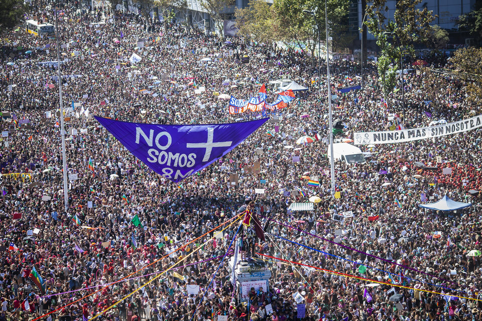 8M de 2019, primera vez que Chile se sumaba a la Huelga Internacional feminista, preludio de las revueltas de octubre. (Fuente: Juan Pablo Barrientos)