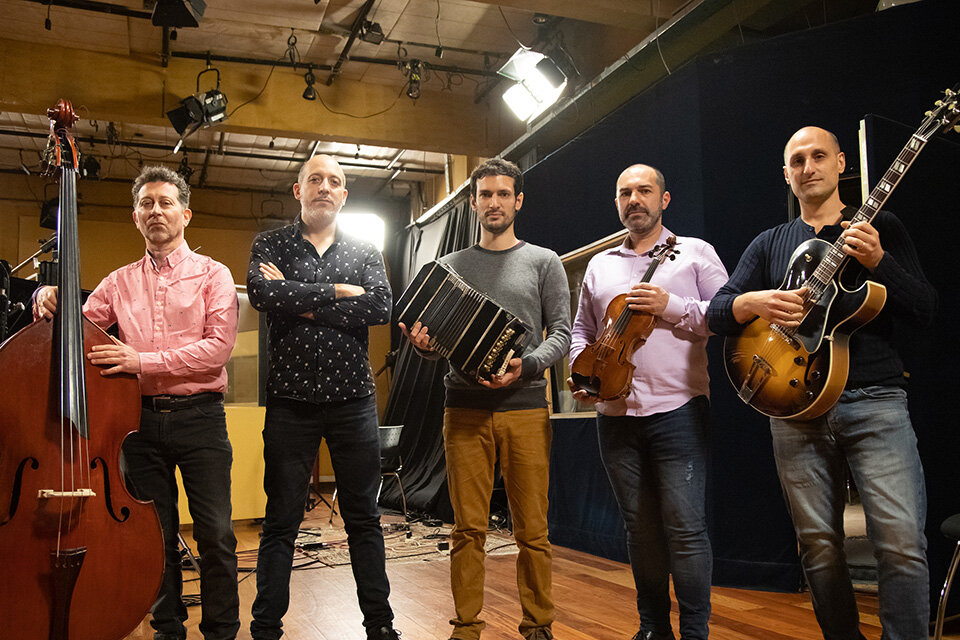 El Quinteto Revolucionario grabó los clásicos de Piazzolla.