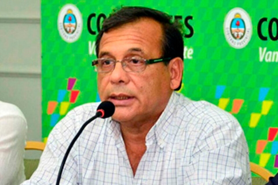 Piden la renuncia del ministro de Salud de Corrientes que chocó mientras trasladaba vacunas