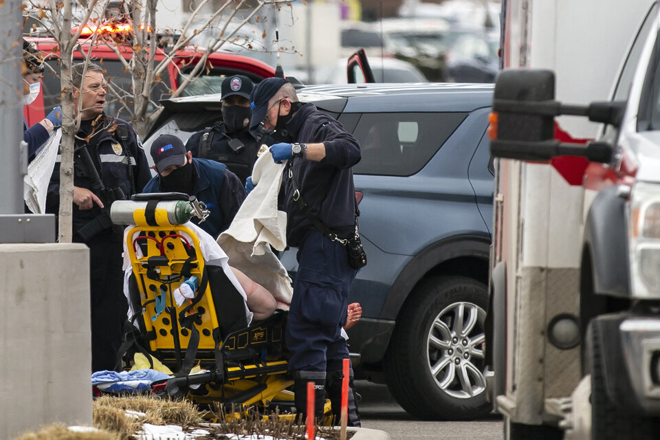 Estados Unidos: al menos seis muertos por un tiroteo en Colorado (Fuente: AFP)