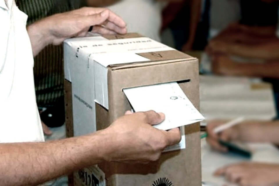 El Gobierno derogó el voto postal habilitado por Mauricio Macri (Fuente: Télam)