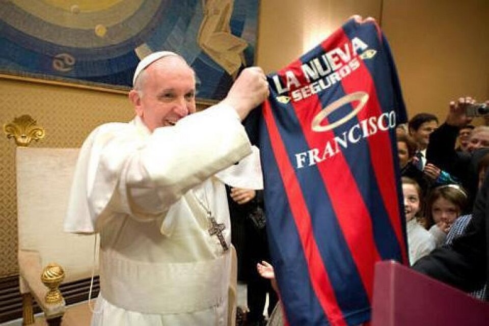 El Papa Francisco rezó para que San Lorenzo resucité de entre los muertos.
