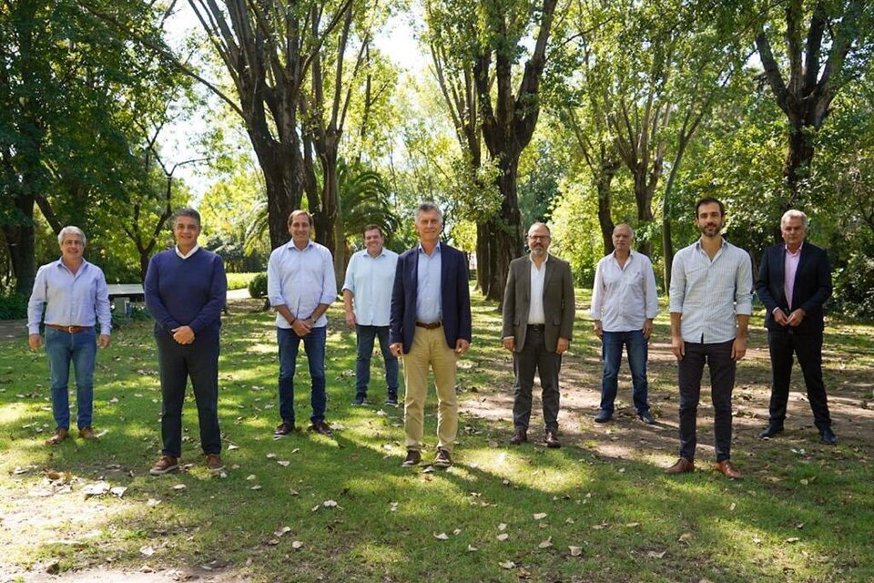 Mauricio Macri tuvo su foto con los intendentes PRO que conforman el Grupo Dorrego.