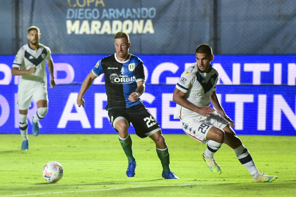 Banfield venció a Vélez y se metió en la Sudamericana 2022 (Fuente: NA)