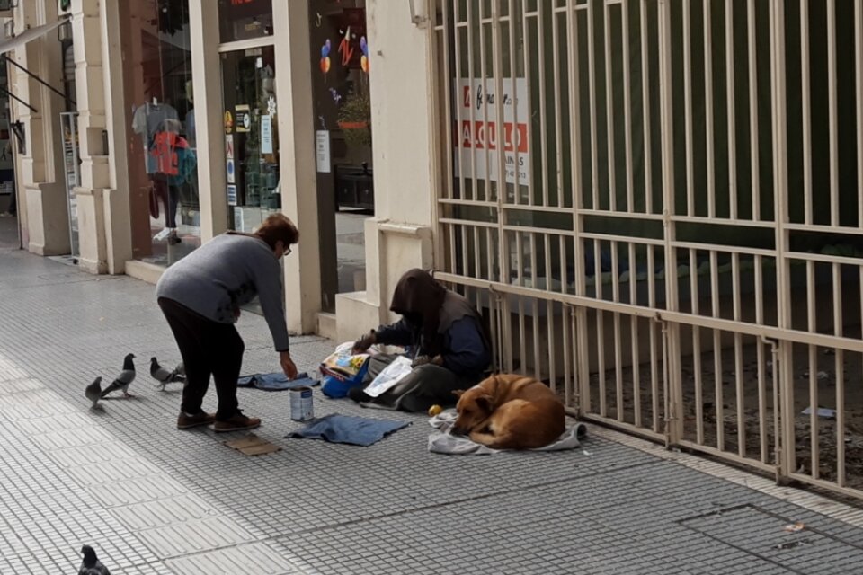El índice de pobreza bajó en Salta durante la segunda mitad del 2020