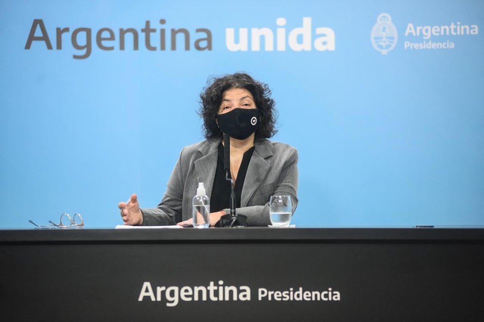 La ministra de Salud, Carla Vizzotti, dijo hoy que se registra "un aumento sostenido y acelerado" de casos de coronavirus en el país y ratificó que "la segunda ola ya es un hecho".