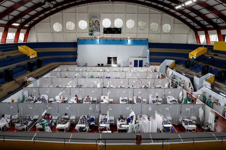 Atención de pacientes con coronavirus en San Pablo, Brasil.  (Fuente: EFE)