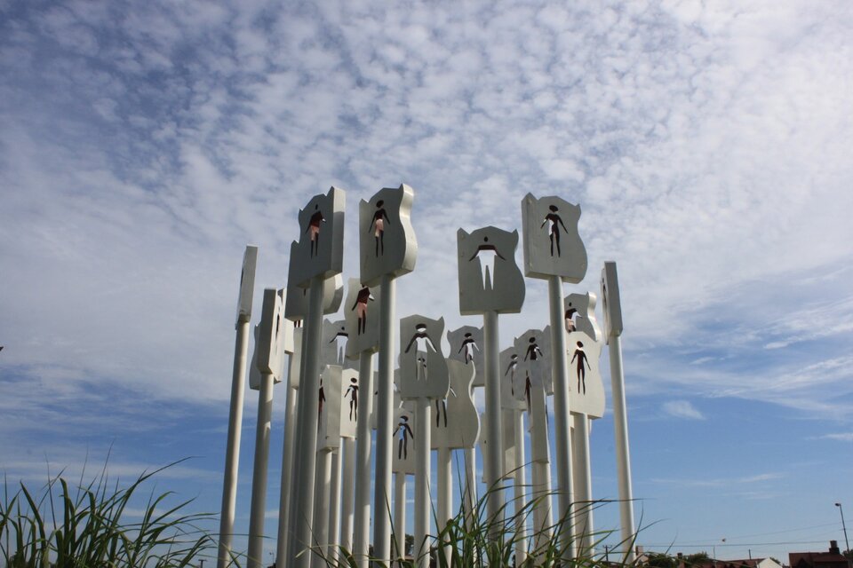 El memorial a las víctimas del campo de torturas Vesubio.