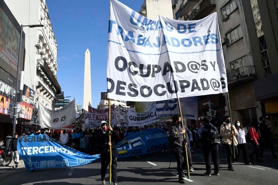 Hubo marchas en el Obelisco y frente al Ministerio de Desarrollo Social.