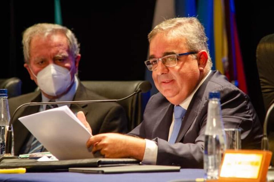 Raúl Jalil, junto al vicegobernador de Catamarca, Rubén Dusso.