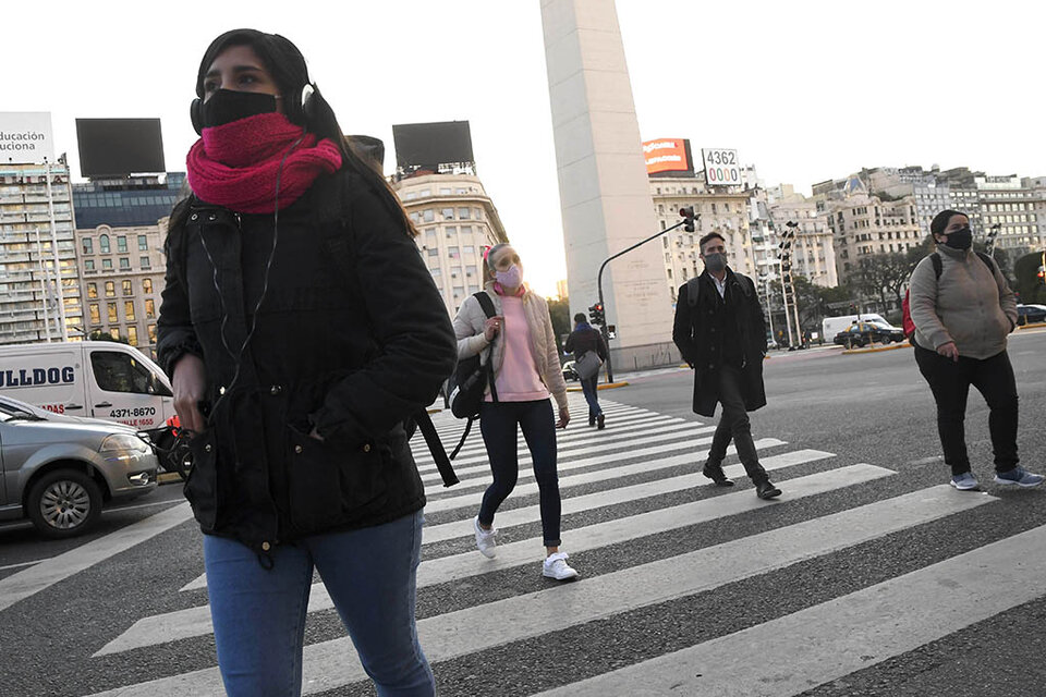 El pronóstico del tiempo del Servicio Meteorológico Nacional (SMN) indica que el frío seguirá por varios días en la Ciudad de Buenos Aires. (Fuente: Télam)