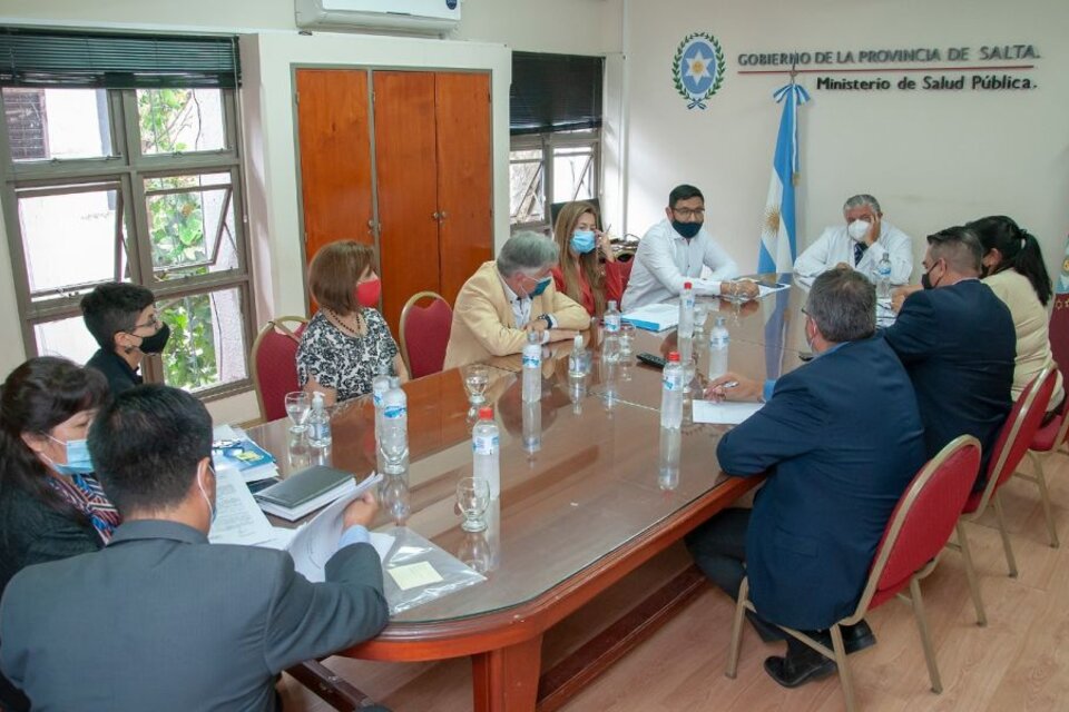 Reunión previa entre Ministerio de Salud y CePriDiaSa
