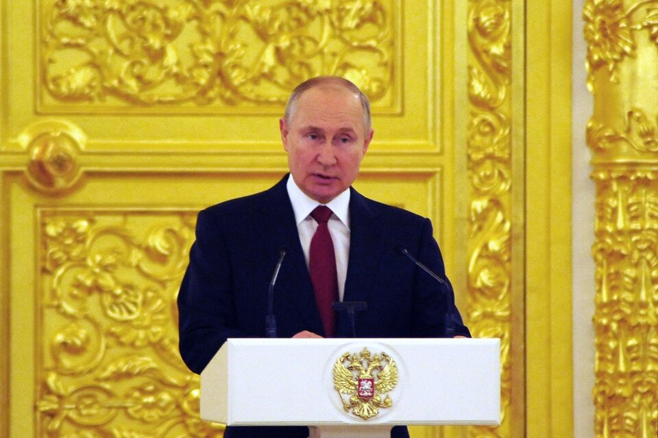 Vladimir Putin destacó la alianza entre Rusia y Argentina y anunció la regularización de los envíos de Sputnik V. (Fuente: AFP)