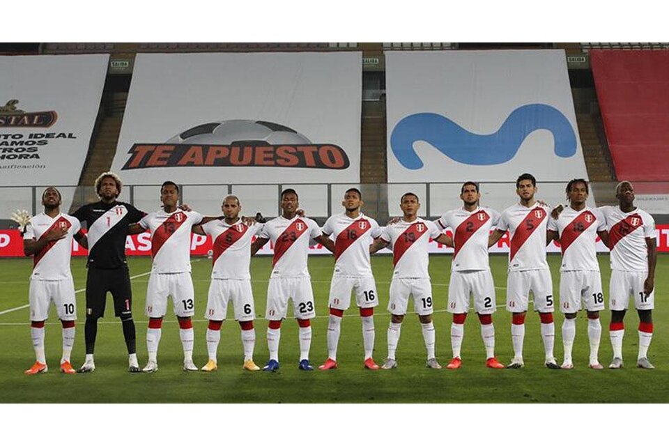 La selección que conduce el argentino Ricardo Gareca quedó en el ojo de la tormenta. 