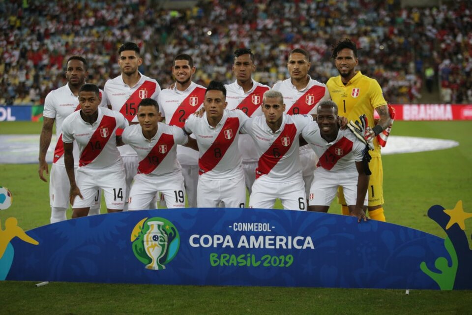 Varios jugadores de la Selección de Perú, en medio de la polémica. (Fuente: AFP)