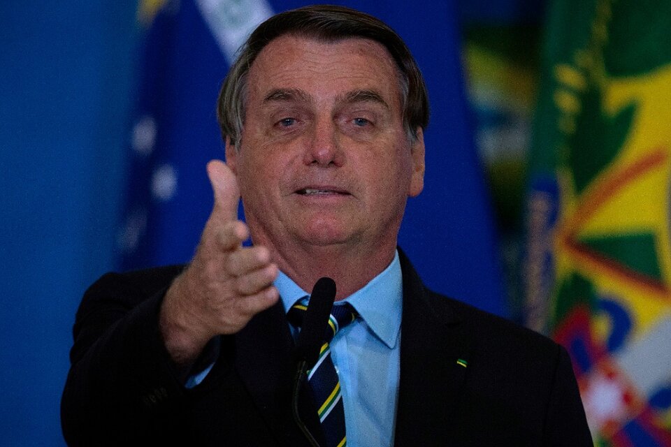 Multaron a Jair Bolsonaro por no usar mascarilla (Fuente: EFE)