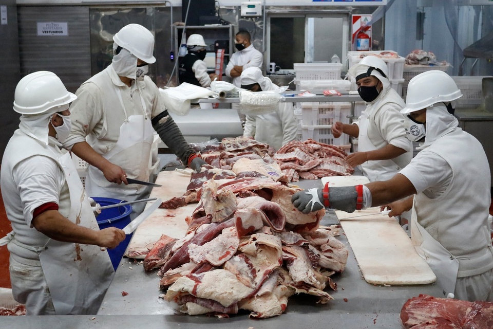 Algunas empresas subfacturaban la mercadería que exportaban a China. (Fuente: Leandro Teysseire)