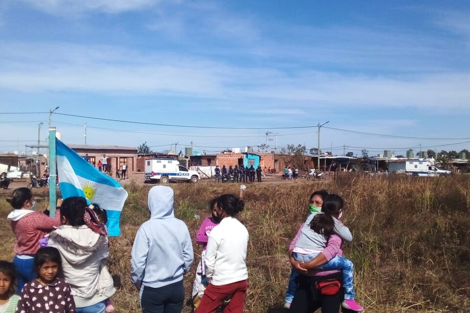 Más de 300 personas se asentaron en terrenos de la empresa La Moraleja 