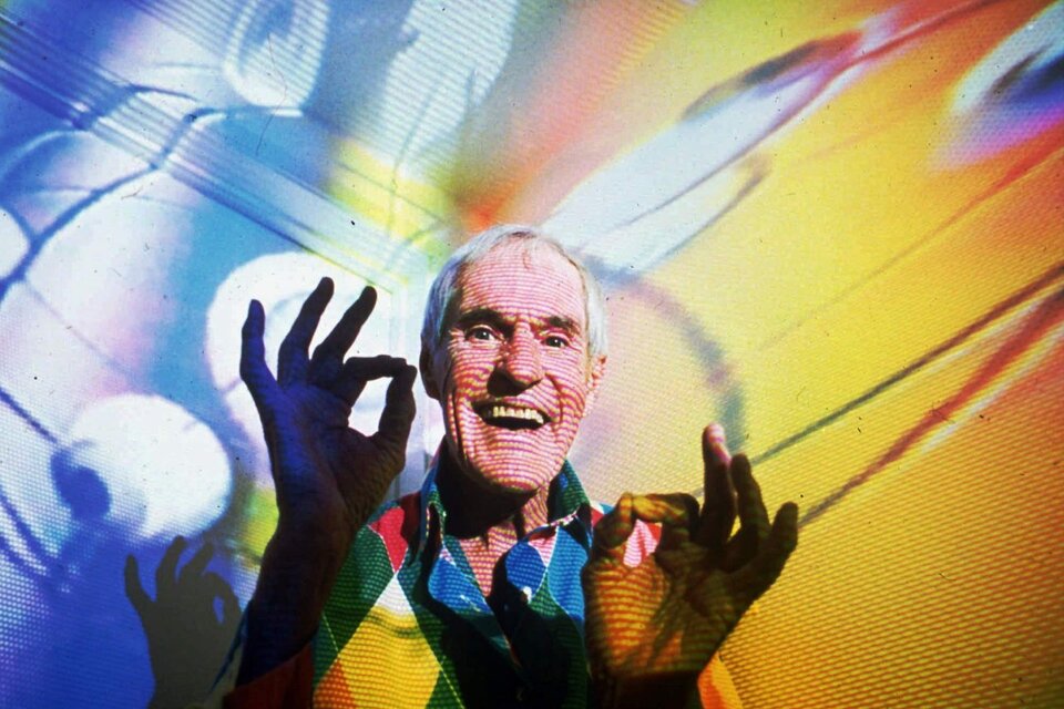 Veinticinco años sin Timothy Leary, el gurú del LSD y la psicodelia